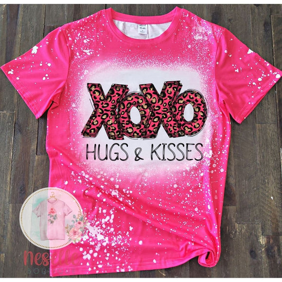 XOXO - pink faux bleached tee